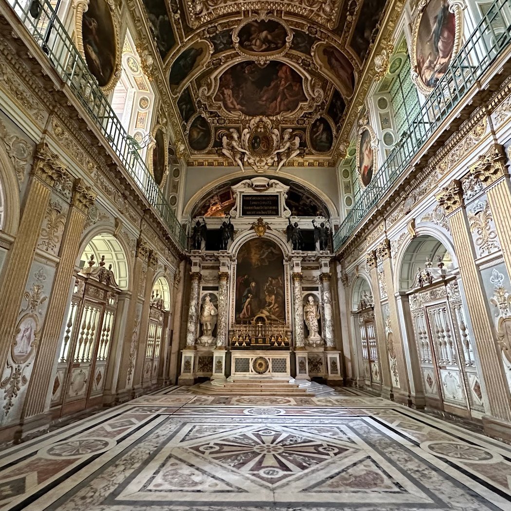 Oval Courtyard 1